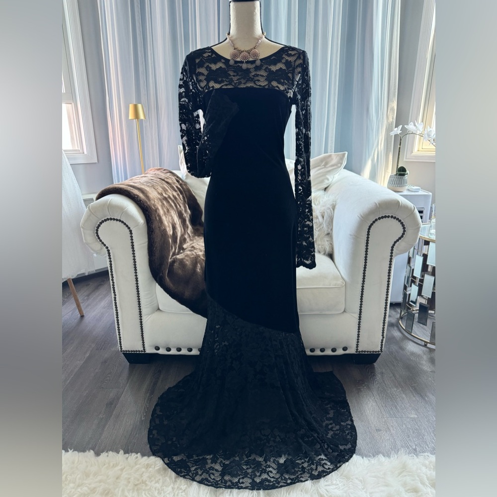 Vintage prom or ball gown
